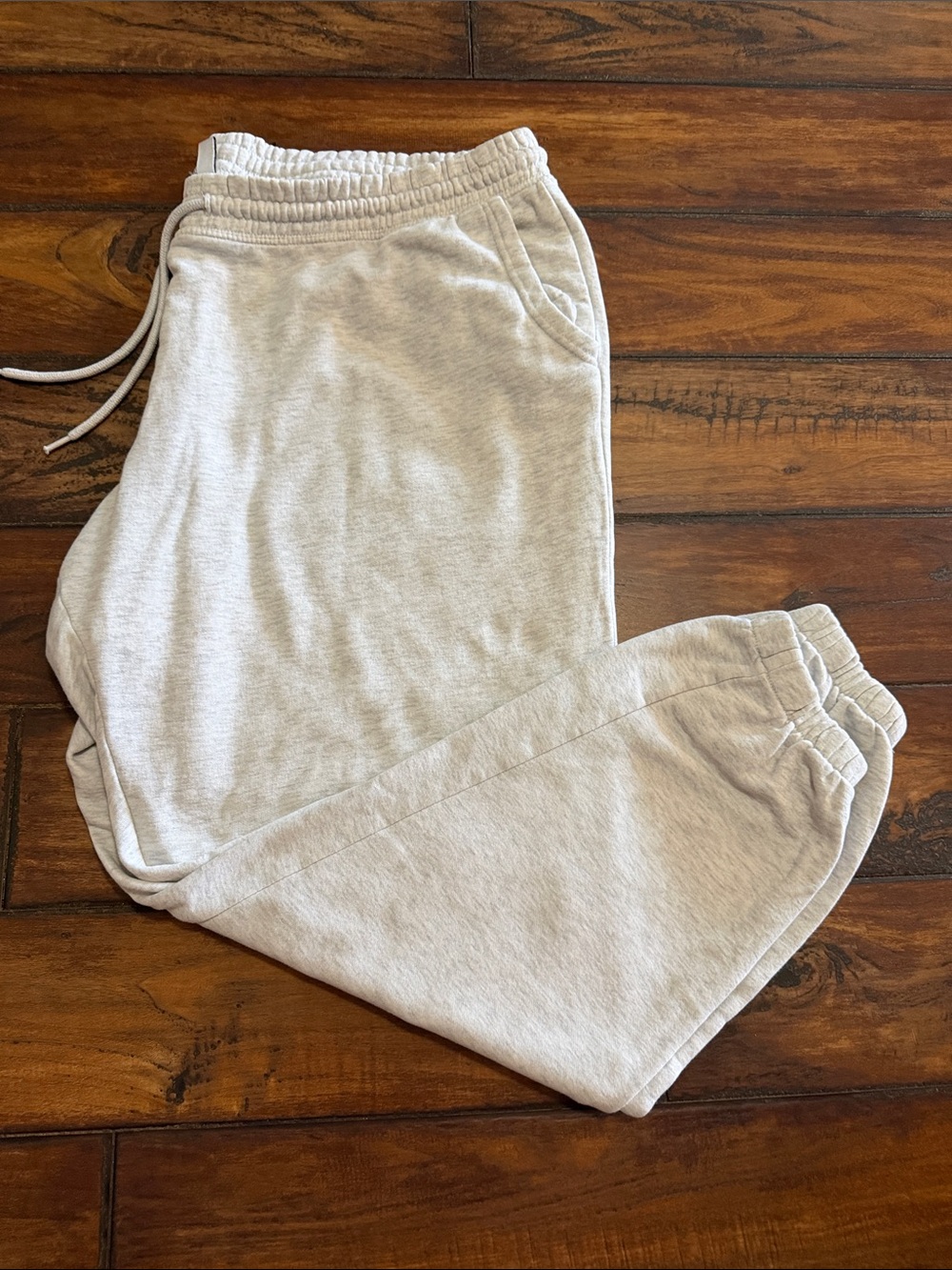 H&M Light Heathered  Gray Women's Fleece Joggers With Pockets